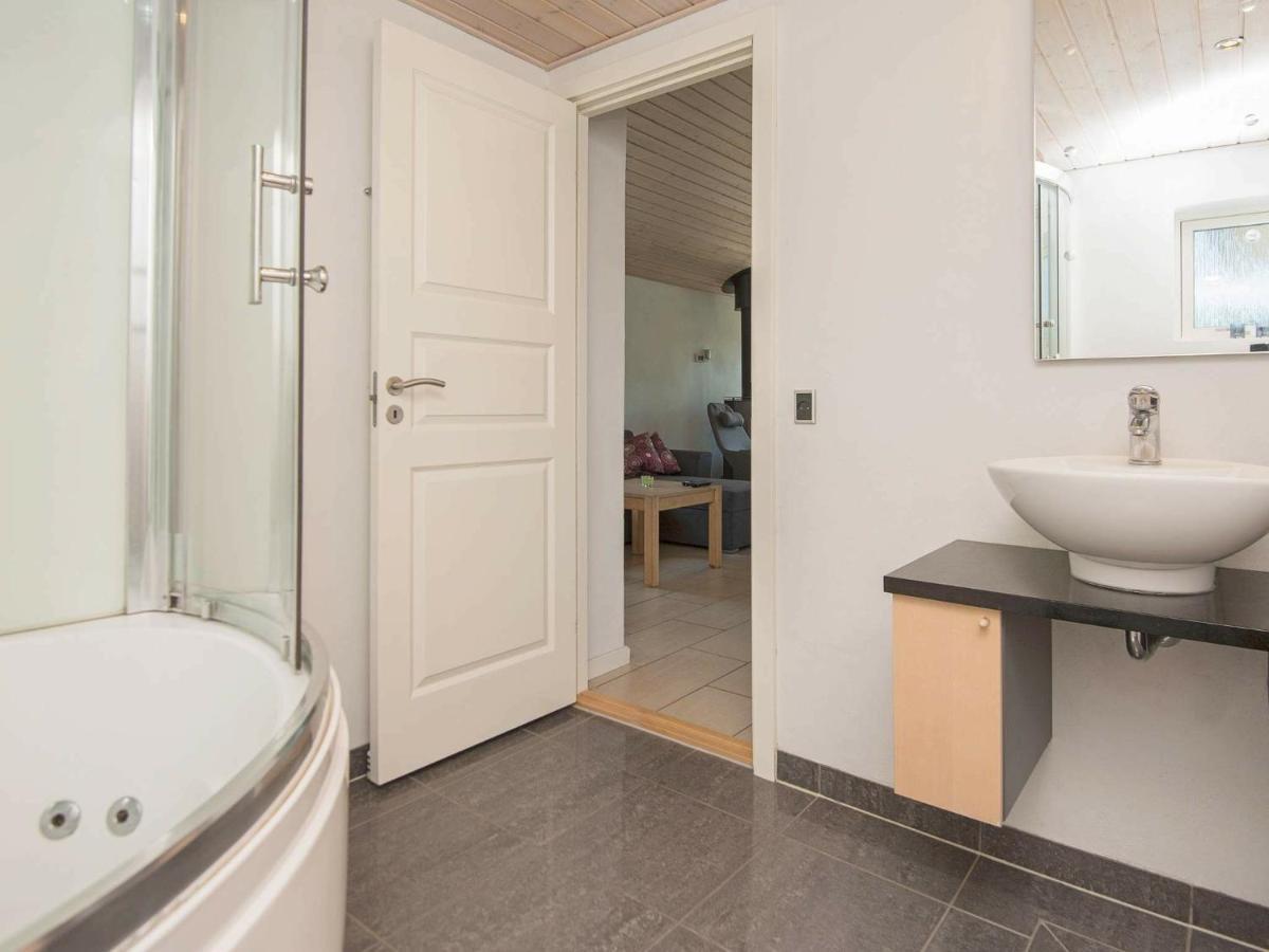 Holiday Home Sjolund מראה חיצוני תמונה